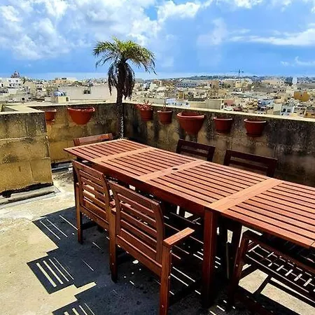 Lejlighed Sunny With Rooftop Terrace In Victoria *