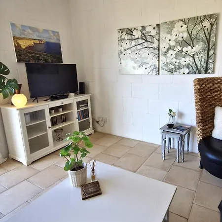 Appartement Sunny With Rooftop Terrace In Victoria